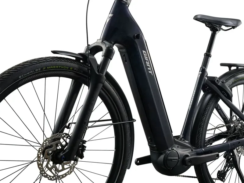 Giant - AnyTour E+ 4 LST Electric Commuter Bike in Cold Night-2
