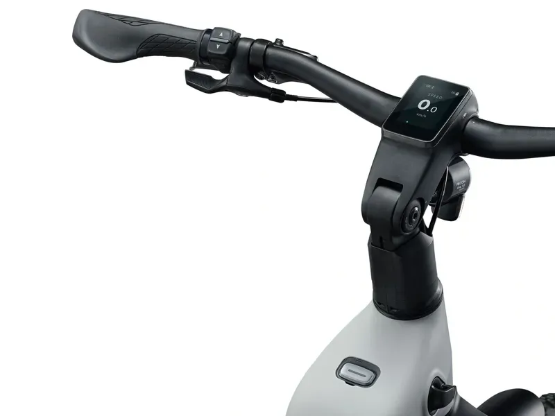 Giant - AnyTour X E+ 3 Electric Hybrid Bike in Blackcurrant-2