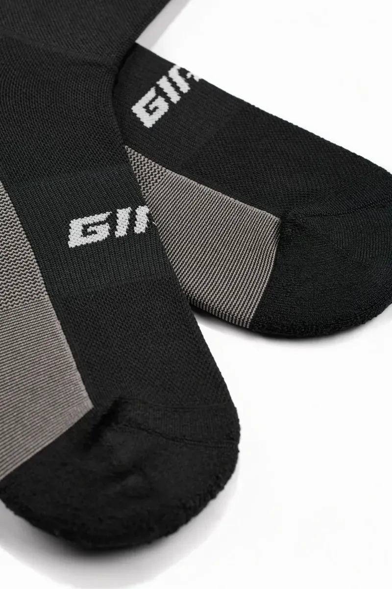 Giant - Instinct Socks in Black-2