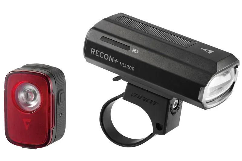 Giant -  Recon HL 1200 / TL 150 Rechargeable Front and Rear Lights