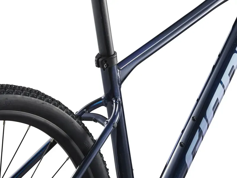 Giant - Roam 3 Adventure Hybrid Bike in Ultra Navy-5