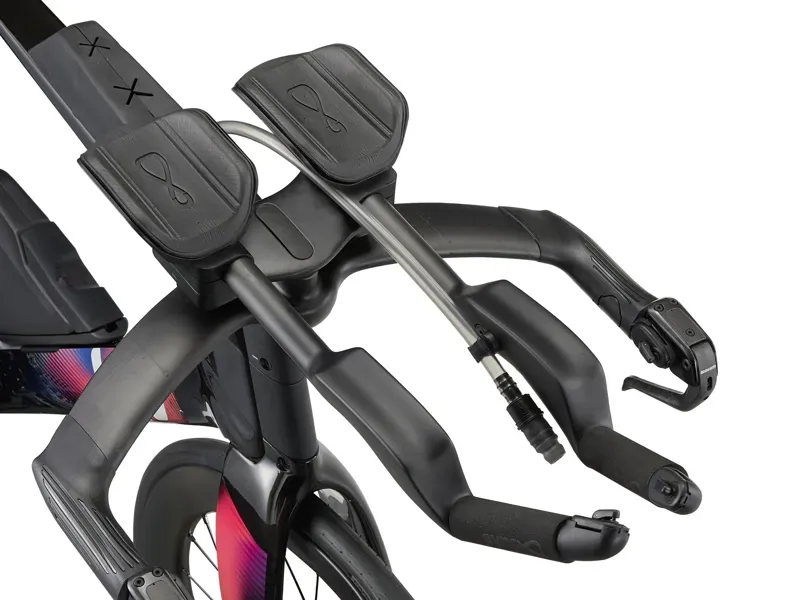 Liv - Avow Advanced SL Triathlon and TT Road Bike in Carbon-3