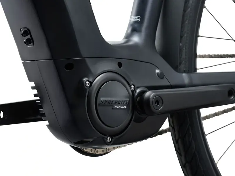Giant - NewTour E+ 2 LST Electric City Bike in Cold Night-5