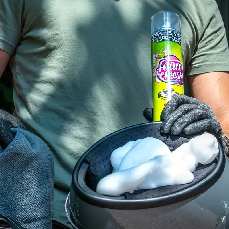 Muc-Off - Foam Fresh Clothing Cleaning Formula - 400ml-1
