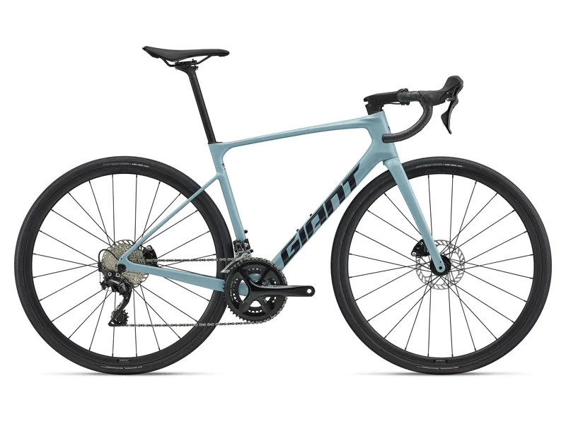 Giant - Defy Advanced 3 Carbon Endurance Road Bike in Mach Blue