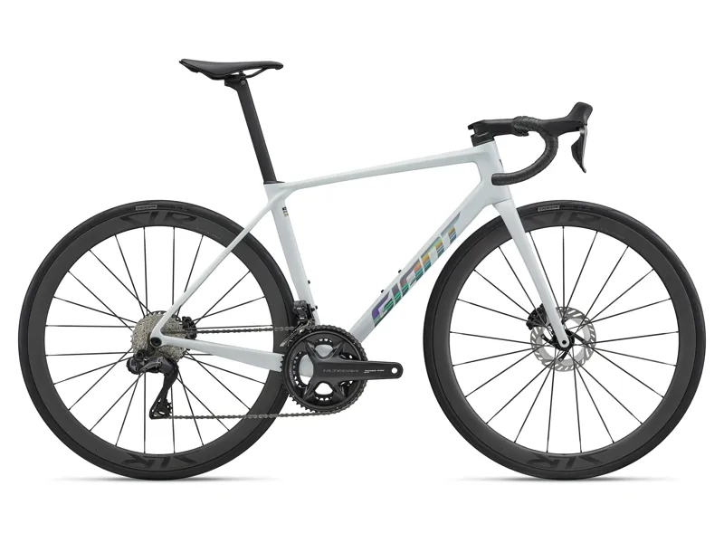 Giant - TCR Advanced Pro 0 Di2 Carbon Road Race Bike in Icicle White