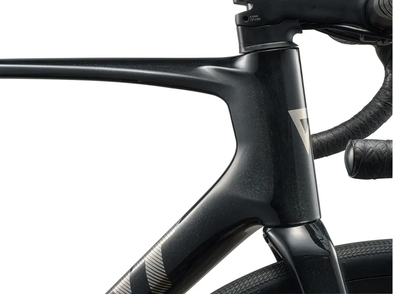 Giant - Defy Advanced 2 Road Bike in Abyss Black/Chrome-1