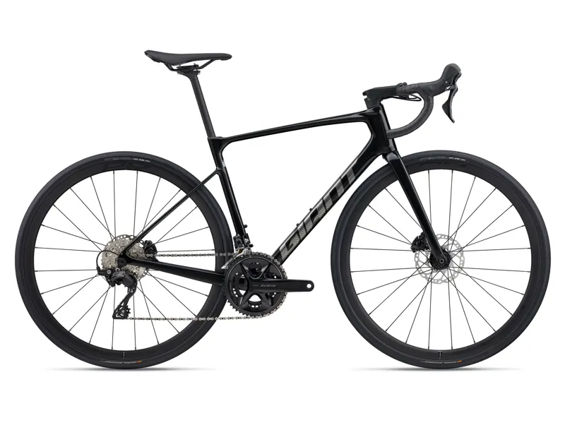 Giant - Defy Advanced 2 Road Bike in Abyss Black/Chrome