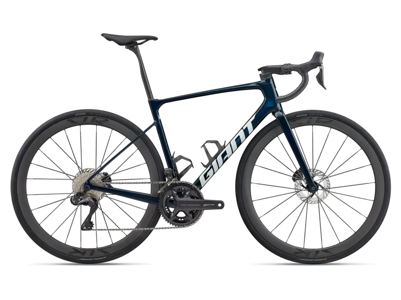 Giant - Defy Advanced Pro 0 Road Bike in Mariana Blue