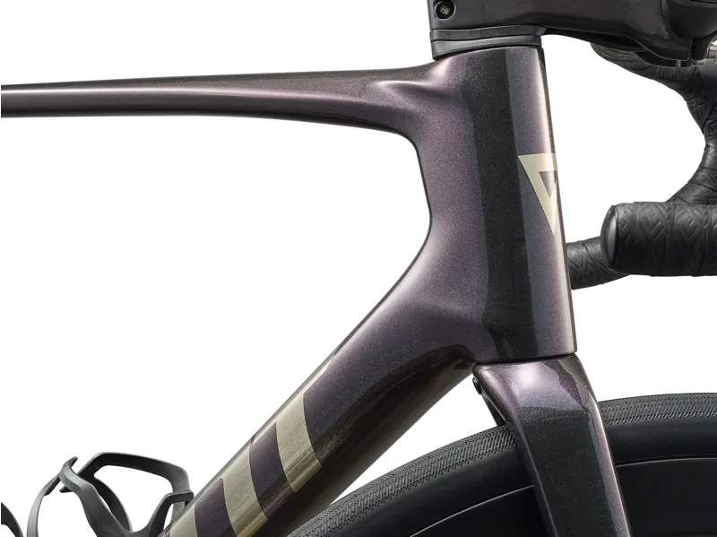 Giant - Defy Advanced SL 0 Road Bike in Arctic Light/Chrome-1