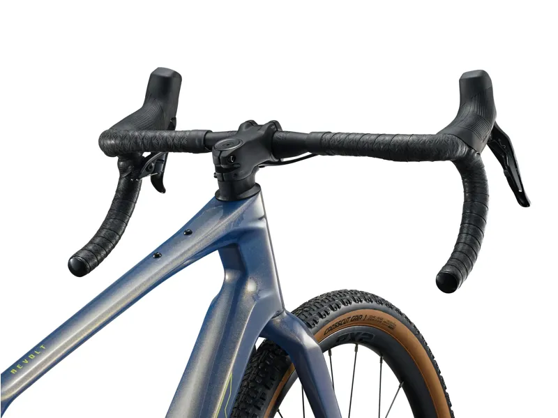 Giant - Revolt Advanced 1 Gravel Bike in Midnight Moon-2