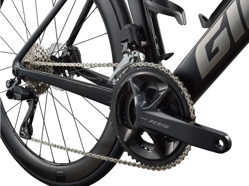 Giant - Propel Advanced 1 Carbon Performance Racing Bike in Carbon / Stealth Chrome-2