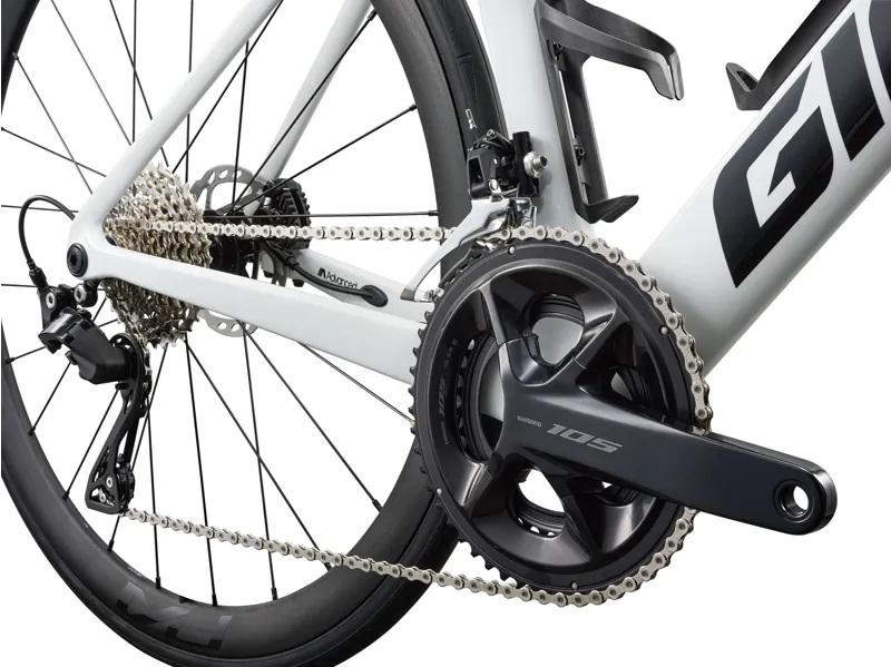 Giant - Propel Advanced 2 Carbon Performance Racing Bike in White-3