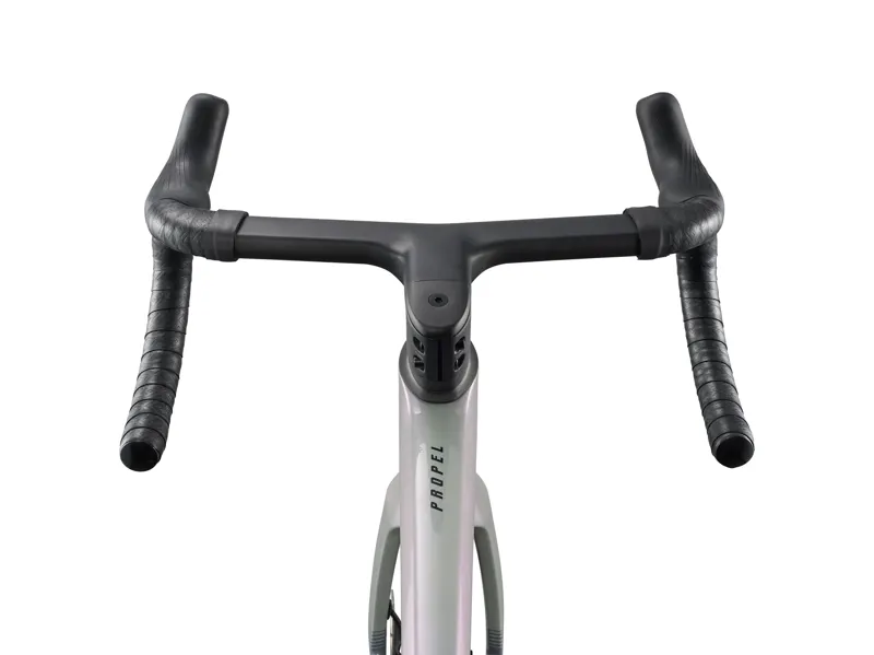 Giant - Propel Advanced Pro-DA Carbon Performance Racing Bike in Superva Grey-11