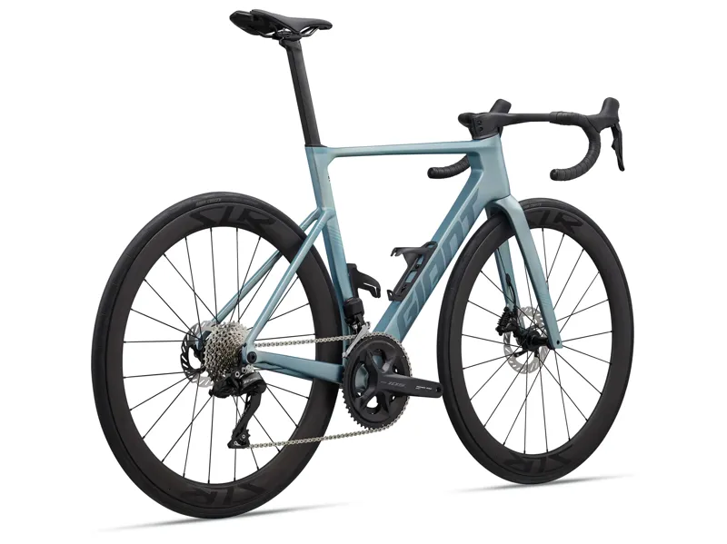 Giant - Propel Advanced Pro 1-Di2 Carbon Performance Racing Bike in Cryo Silver-1