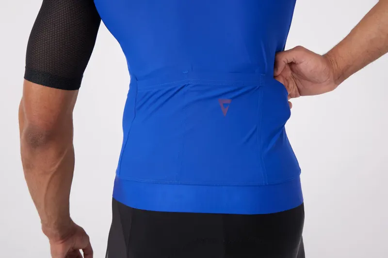 Giant - Race Day Short Sleeve Jersey in Black and Blue-5