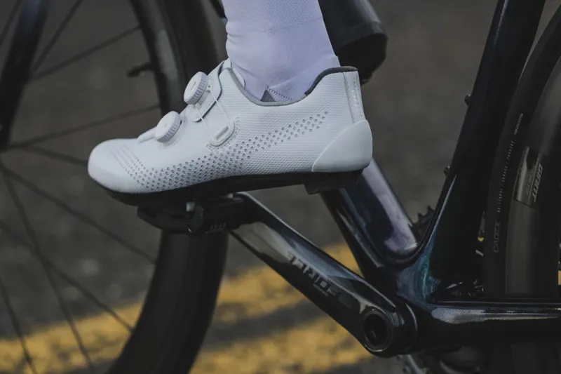 Giant - Surge Pro - Road Shoes in White-3