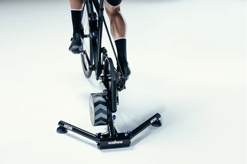 Wahoo KICKR Smart Trainer in Black-7