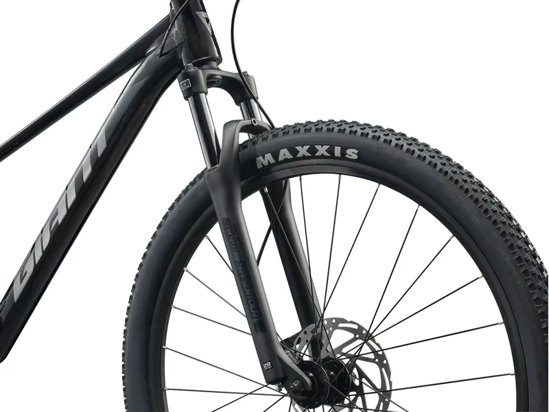 Giant - Talon 3 Hardtail Mountain Bike in Gloss Panther-2