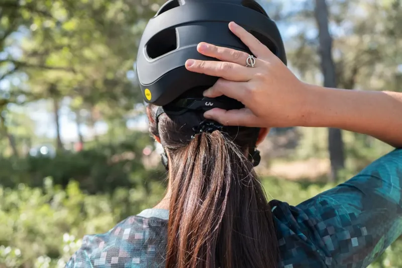 Liv - Roost MIPS Mountain Biking Helmet in Black Currant-6