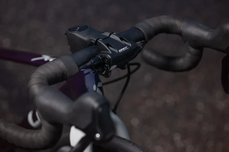 Liv - Seek 2 Aluminum Kids Road Bike in Purple Haze-6