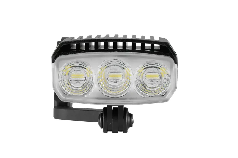 Giant - Recon+ HL 4500 Rechargeable Front Bike Light-1