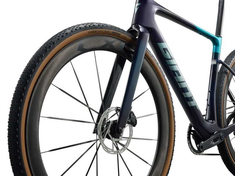 Giant - Revolt Advanced SL 2 Gravel Bike in Deep Lagoon-5
