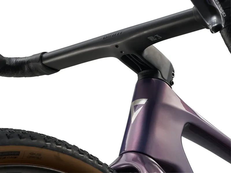Giant - Revolt Advanced SL 1 Gravel Bike in Tempest Purple-7