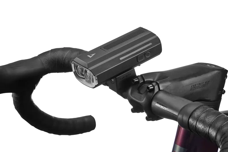 Giant - Recon+ HL 2600 Rechargeable Front Bike Light-4