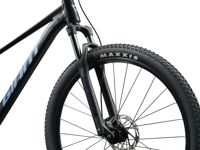 Giant - Talon 4 Hardtail Mountain Bike in Black-2