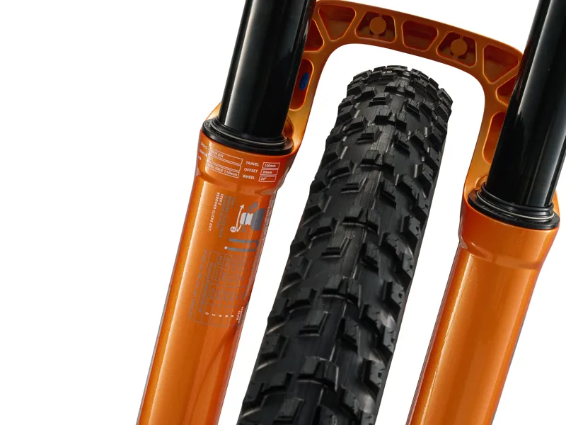 Giant - STP 24 Dirt Jumper Kids Bike in Black Chrome-3