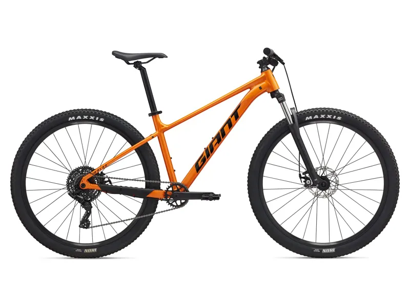 Giant - Talon 4 Hardtail Mountain Bike in Radiant Orange