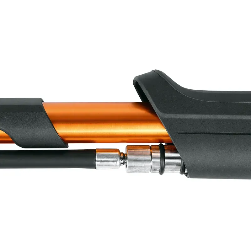 SKS USP Shock Pump in Black-6